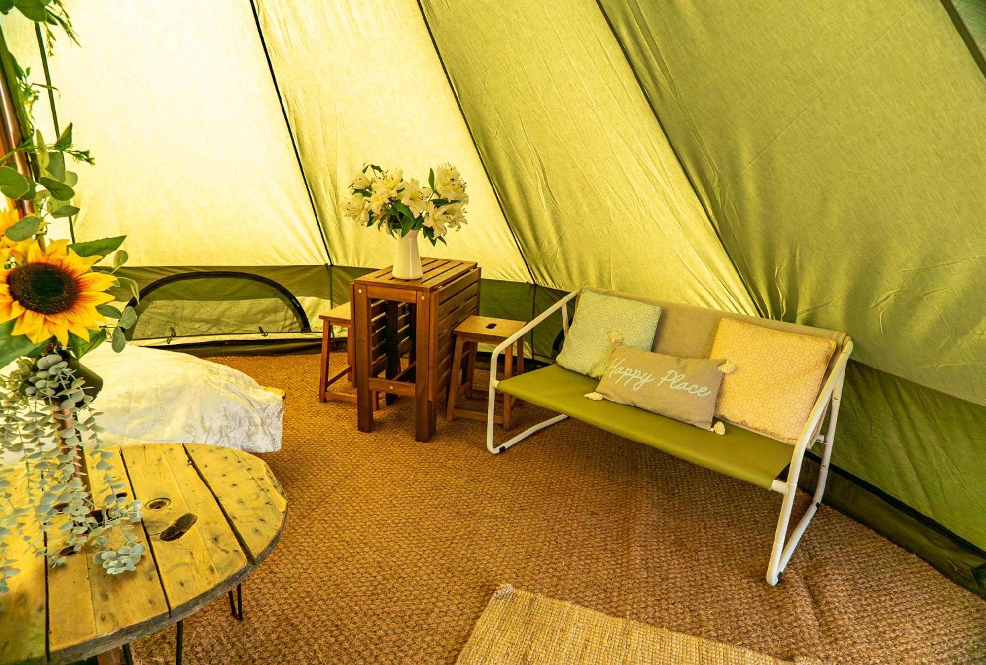 Bluebell Bell Tent The Roaches Upper Hulme Eksteriør billede